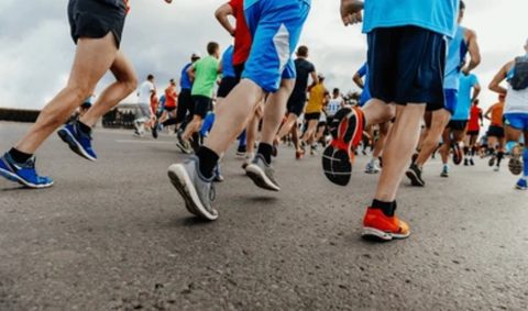 Ball of Foot Pain in Runners: Sesamoiditis vs. Capsulitis